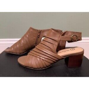 Bella Vita Women's Dayana Block Heel Sandals Saddle Leather - SIZE 6 NARROW